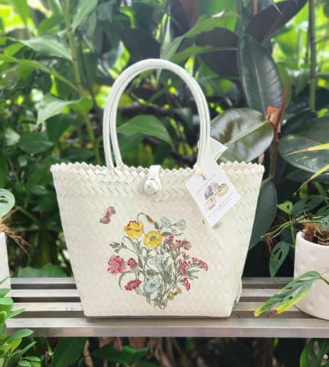 Borneo Weave Bag (Plastic Handle)