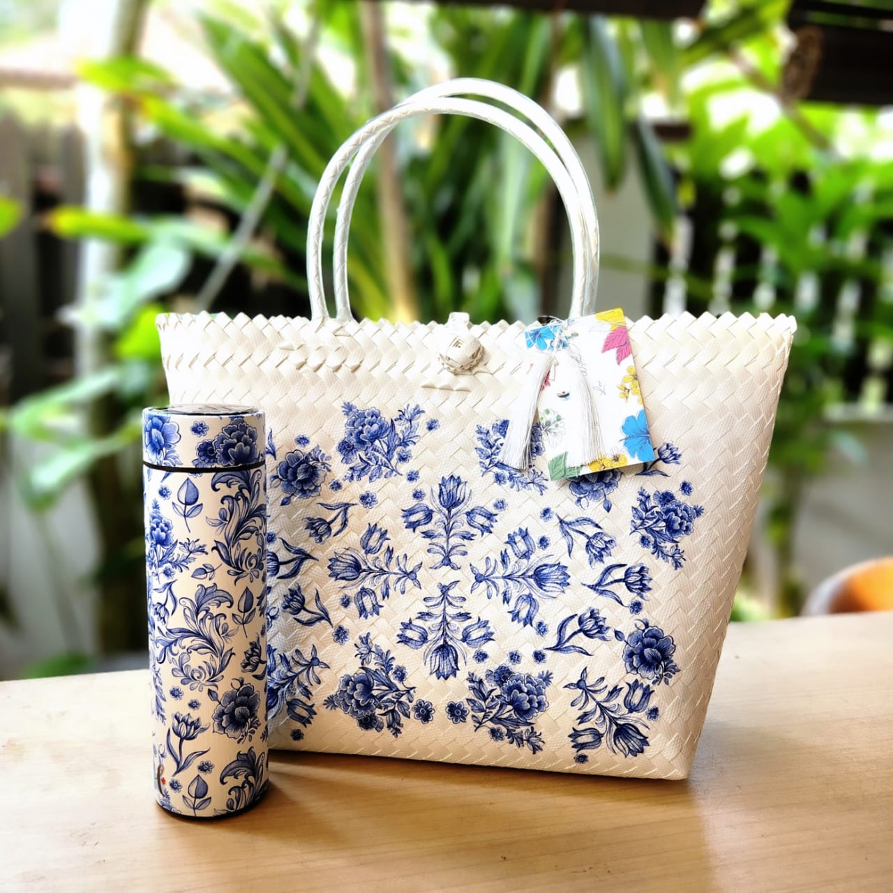 Borneo Weave Bag (Plastic Handle)