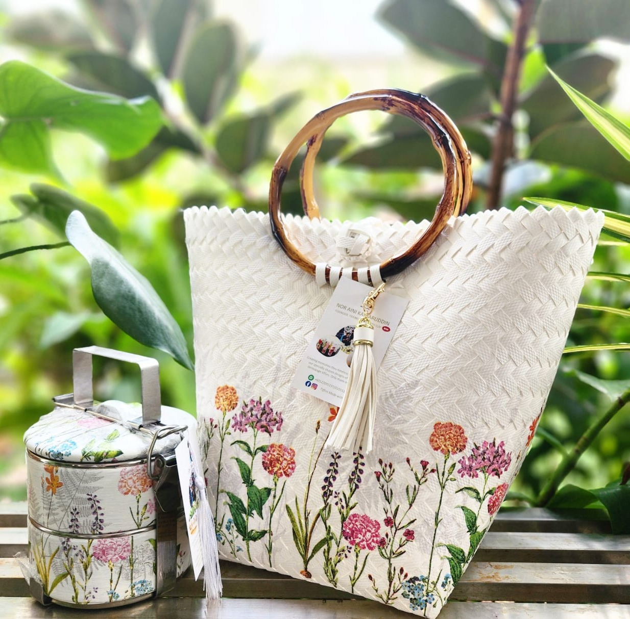 Borneo Weave Bag (Rattan Handle)